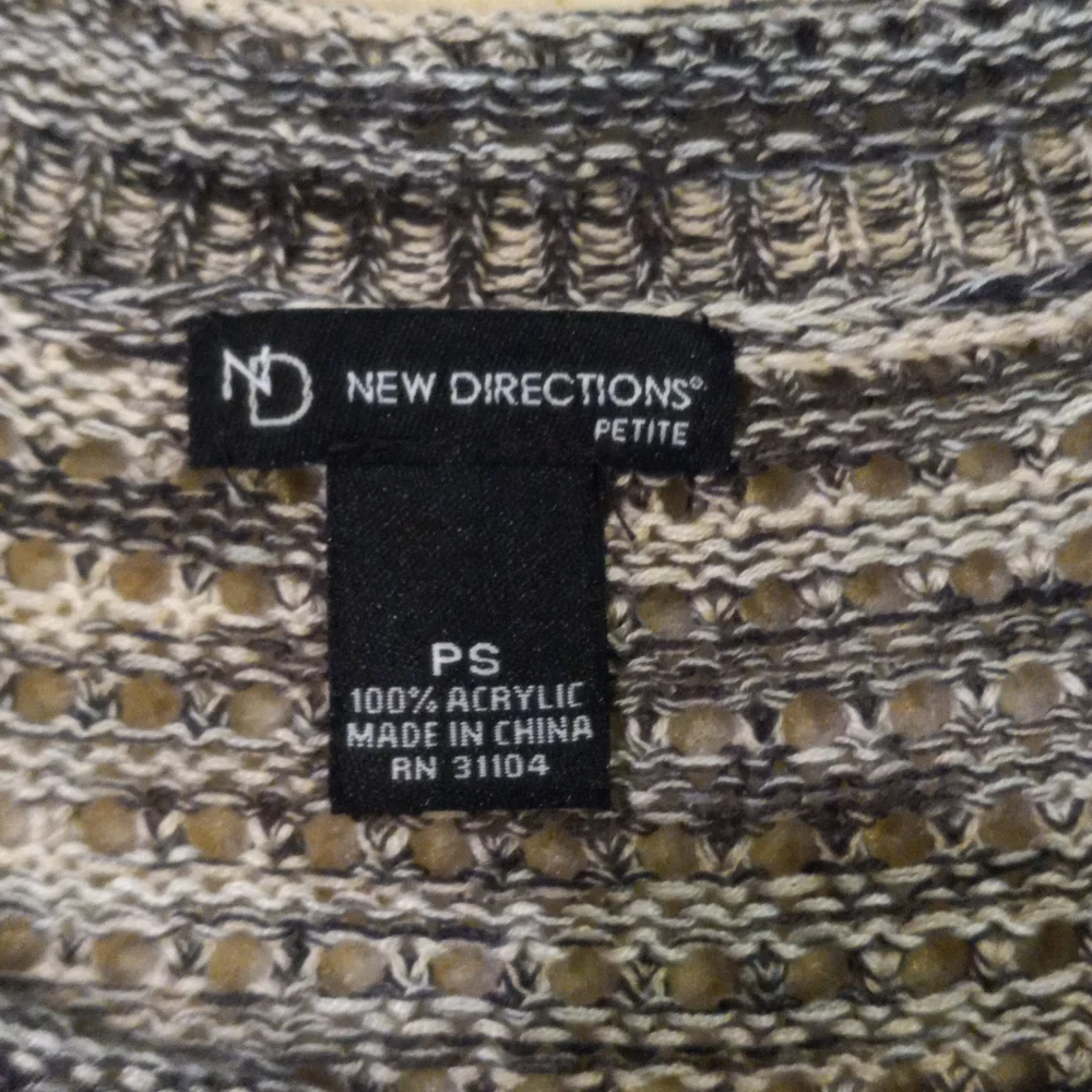 New Directions Petite 3/4 length sleeve Sweater Tunic - Picture 8 of 9